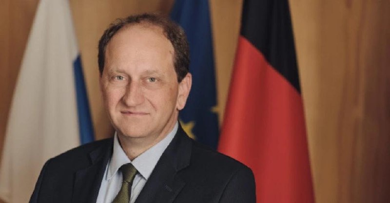 Розмір Росії був перевагою, а став слабкістю, — експосол Німеччини в Москві
