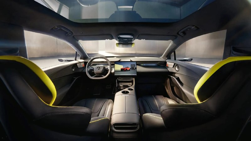 Lotus показал заряженный гибридный кроссовер For Me, который выдаёт 952 силы и разгонятся до 100 км/ 7