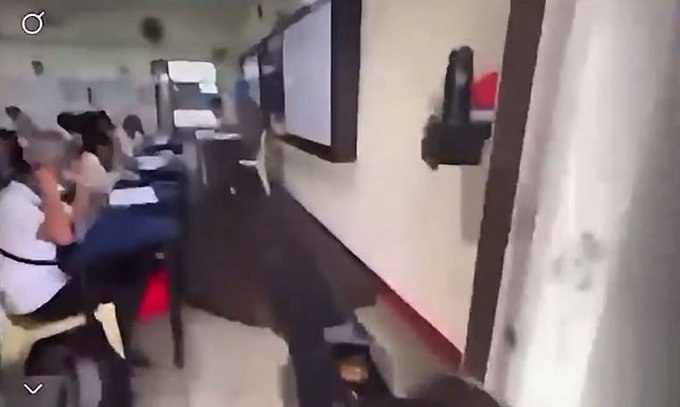 מבזק: חמוש פתח באש בבית ספר תיכון באוניברסיטה בעיר זמבואנגה, הפיליפינים, תקיפה בשידור חי בפייסבוק. דיווחים…