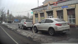 В Петербурге нейросеть будет выявлять сосульки на крышах нежилых зданий, сообщает государственная административно-техническая инспекция (ГАТИ).Выявлять наледь и снежные шапки на кровлях объектов «в автоматическом режиме» будут восемь мобильных нейросетевых