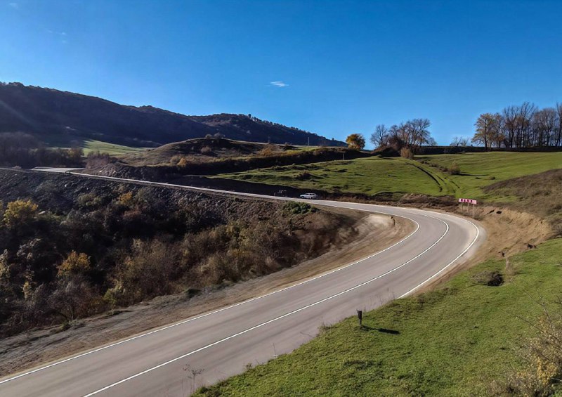 Дорога «Хучни – Джульджаг» в Табасаранском районе обновляется в рамках нацпроекта фото