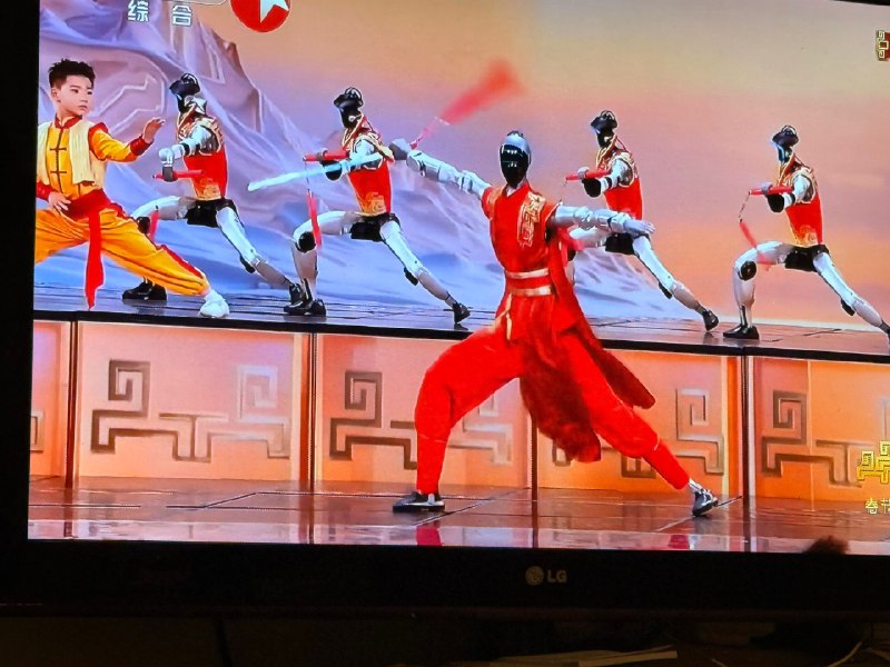 进步不是一点点啊，甩开波士顿科技几条街啊....哈哈哈🤣进步不是一点点啊，甩开波士顿科技几条街啊....哈哈哈🤣