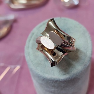 خرید و فروش طلا کار کرده و نو Telegram Group Link