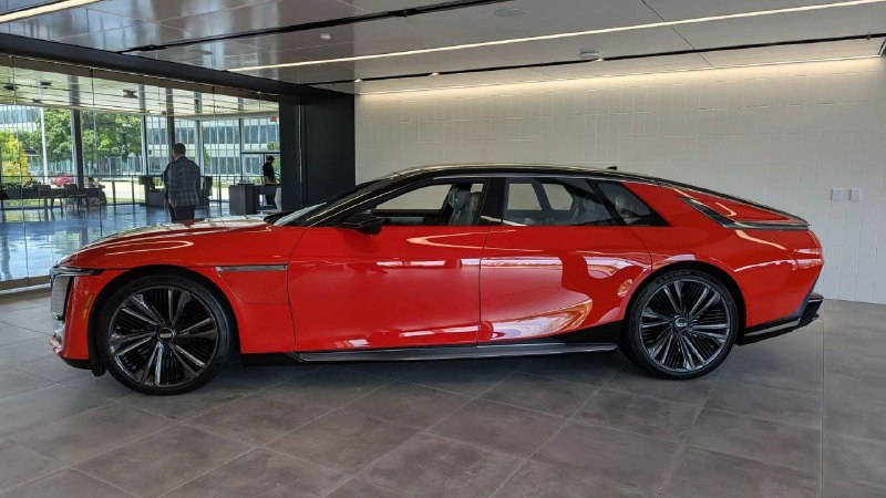 Cadillac Celestiq не оправдал ожиданий 6