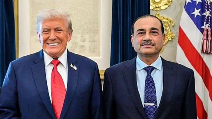 رویداد۲۴: 🔺رویترز: تماس تلفنی فرمانده ارتش پاکستان با ترامپ قبل از سفر به تهران Rouydad24.ir ‌@rouydad24