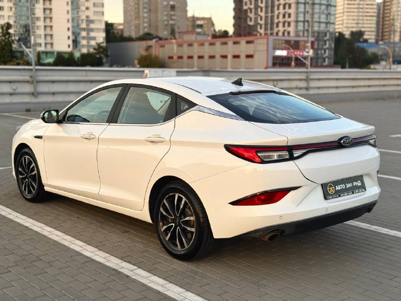 🚘 В продаже jac j7

Год выпуска: 2023
Пробег на табло: 82 000 км
Птс: электронный
Двигатель: 1.5 бензин
Трансмиссия: cvt

Vin: mx1j7aggxpk053259
Цена: 980 000 руб.

📞 + 7 (938) 130-35-61

Г. Ростов-на-дону, тц «сиверс», пр. Сиверса, 23 – как нас найти 📍

Способы оплаты:
— Наличные;
— Кредит (20 банков);
— Безнал без ндс;
— Обмен на ваш авто.

Больше подробностей об авто и способах оплаты узнавайте у менеджера 📲 @autozaorndbot
___________

Подбор авто – @auto_zao_bot 🤖
Все авто – https://autozao. Ru/ 🌐
Мы в max. Ru/auto_zao_rnd 💬

🗺️ Присоединяйтесь к авто зао :

— Москва
— Краснодар - фотография - 3