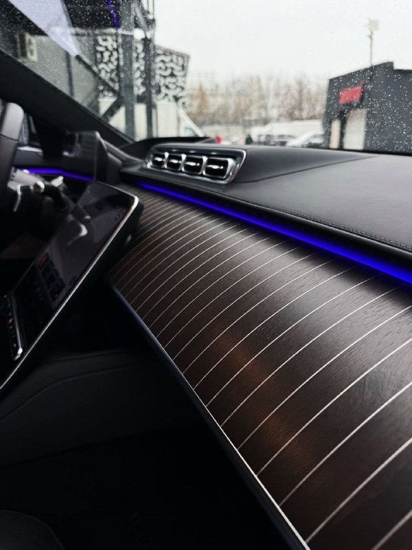 MAYBACH 3