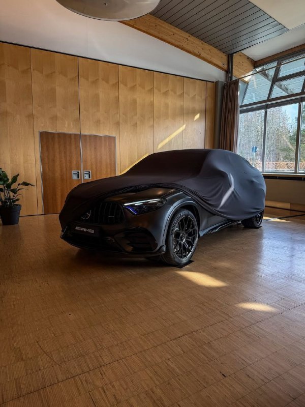 Mercedes Benz 2026 GLC 53 AMG Coupe 4MATIC+ 3.0-L 6-Cyl in-line 449 HP 0-100 km/h 4.2 sec 2