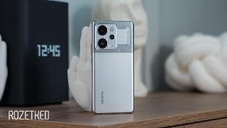 3000, 5000, 7000, 8000 мАч... кто больше?  realme представили первый серийный смартфон с батареей 10 001 мАч! И нет, это не огромный кирпич, толщина устройства 7,66 мм, а вес — 219 грамм.  Что стоит за новой технологией, как такие аккумуляторы тестируют и…