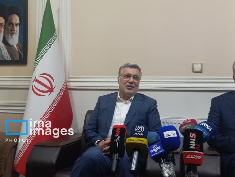 خبرگزاری ایرنا: 🔸وزیر بهداشت: ۵۰ آمبولانس جدید به ناوگان اورژانس سیستان و بلوچستان اضافه می‌شود🔹وزیر بهداشت، درمان و آموزش پزشکی با اشار