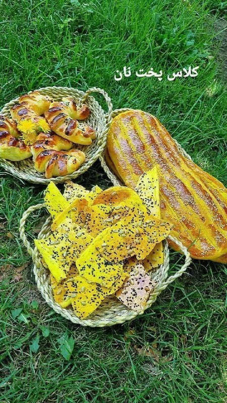 آموزش فرهنگ سرای ترافیک مشهد: #آموزش_ترافیک🍞🥖🍞 جلسه اول آموزشی دوره پخت نان _ کد عصر فردا یکشنبه ۱۵ شهریور ماه ساعت ۱۸ در فرهنگسرای ترافیک برگزار می گ