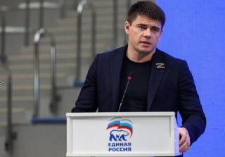 В «Единой России» открестились от запретов в рунете. И хотят попросить россиян помочь с предвыборной программойЧлен генсовета «Единой России» и глава комитета Госдумы по информационным технологиям Сергей Боярский заявил, что его партия не имеет отношения к