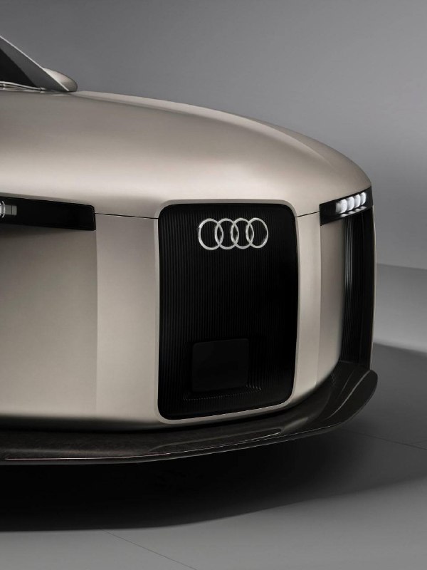 Все новые Audi будут выпускать с новой решёткой в виде вертикального прямоугольника — в сети уже зов 3