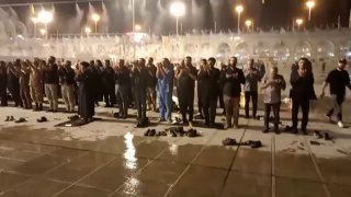 הרוגים בתפילת קהילה של 'ממתיני האימאם' במוסלה בטהראן