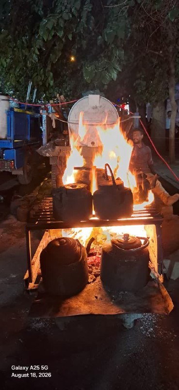 بولتن نیوز: در ادامه حضور مستمر و خدمترسانی مردمی موکب شهدای رزکان؛۱۶۴ شب خدمت بیمنت؛ موکب شهدای رزکان همچنان در کنار مردم شهریارم