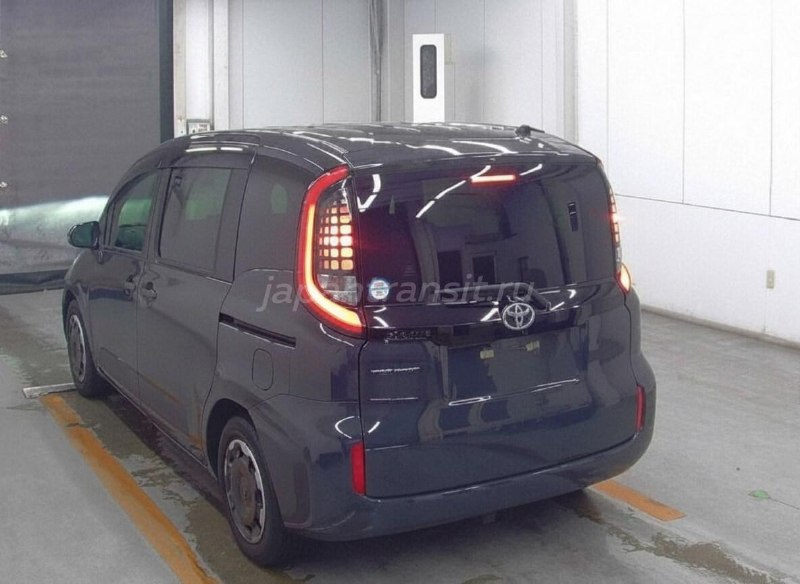 Toyota Sienta 2023 фото 4
