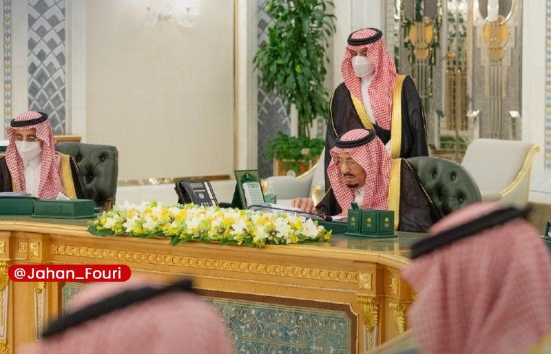 جهان بین‌الملل فوری🌍: العربیه: کابینه عربستان سعودی به ریاست ملک سلمان بر اهمیت باز نگه داشتن و ایمن بودن تنگه هرمز، باب‌المندب و تمامی آبراه‌