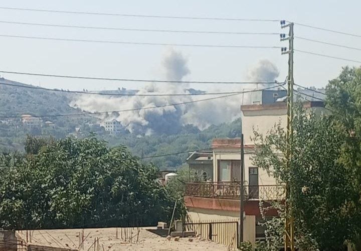 اخبارفوری و مهم: 🔴حمله جنگنده‌های صهیونیستی به منزل مسکونی در جنوب لبنان 🔹رسانه‌های لبنانی از حمله جدید جنگنده‌های صهیونیستی به یک منزل م