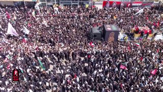 🇮🇷💻 סרטון הלווייתו של "אייתוללה חמינאי" ליד כיכר תורת אל-אשרין בנג'ף