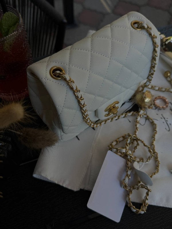 Chanel Chanel Mini 17 Classic Flap Bag in Ivory with Gold, фото 5