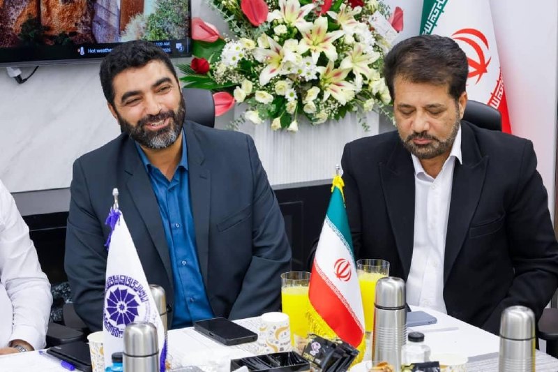 جهانبین نیوز: 🔴 همه مسئولان استانی برای شرکت در آیین افتتاح دفتر اتاق بازرگانی، صنایع، معادن و کشاورزی چهارمحال و بختیاری، راهی تهران