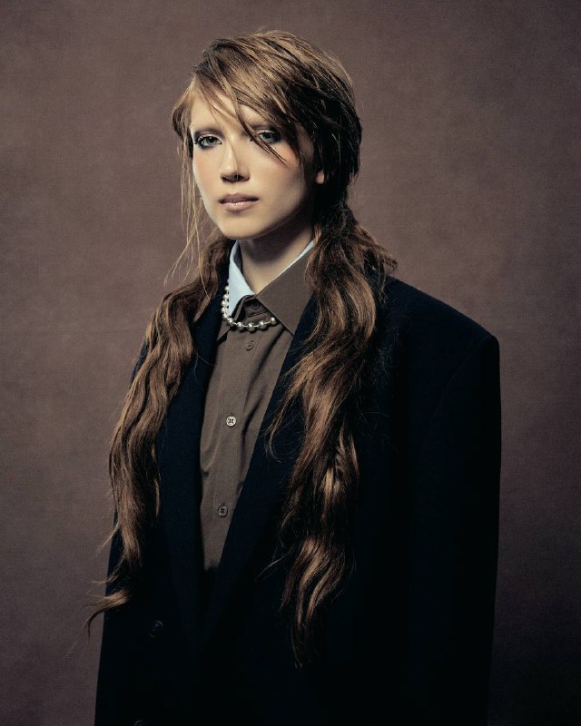 еще раз как-то по-другому посмотрела на наш прошлогодний проект с Машей и влюбилась в него заново 🖤еще раз как-то по-другому посмотрела на наш прошлогодний проект с Машей и влюбилась в него заново 🖤