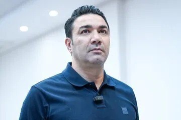 صراط نیوز | seratnews: 🟢 نکونام: با تمرکز و تمام وجود برابر سپاهان بازی می‌کنیم🔹سرمربی تراکتور گفت: با تمرکز بالا و تمام وجود بازی می‌کنیم و تل