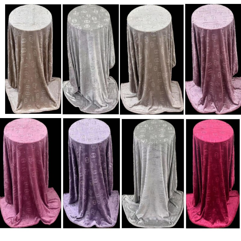 دیوار حراجی های کمپانی چرو: پتوی مسافرتی چنل یکنفره وزن: 850 گرمسایز: 220*160قیمت 830/000پتوی لیزری با جذاب ترین طرح و نقش ها و کیفیتی بی نظیربا لیز