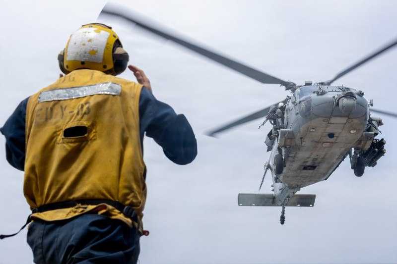 כעת: CENTCOM טוענת כי כוחות ארה"ב שאכפו את המצור על איראן הפנו מחדש 83 כלי שיט מסחריים, השביתו 3 ועלו על 2…