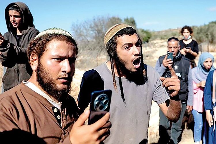 הלחץ של תל אביב על תושבי הגדה; מירוץ נגד הזמן לבלוע את ירושלים