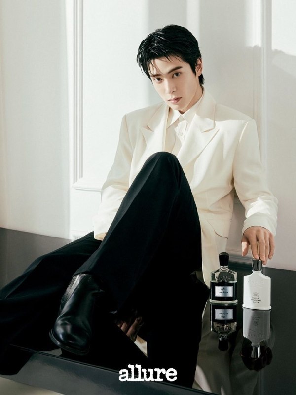 Dingo Subtitle: 🏞 #عکس_روزجهیون از NCT در همکاری با برند CREED برای مجله Allure Korea.#یگی#NCT@DingoSub 🦊🏞 #عکس_روزجهیون از NCT در همکار