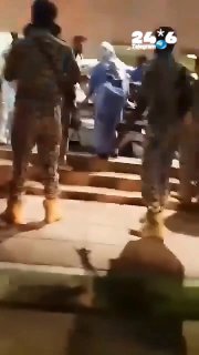 🇮🇱 In Saudi Arabia, a man apparently killed a Yemeni citizen in revenge for the death of his brother. The news is spreading on social networks that a citizen of Saudi Arabia killed an immigrant from Yemen, in revenge for the death of his brother who was killed by a Yemeni missile hit at the Riyadh airport. It is claimed that the victim's last words were: "I came here to work, I have children. I am not guilty of anything." There is no official confirmation of this information in the message.