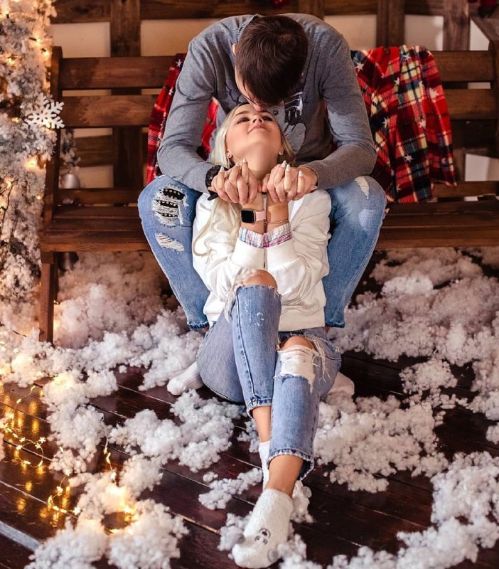 👪 " روانشناسی" همسرداری" 👪: #بانوی_عاشق– در مقابل رفتار تند شوهرتان، شکیبا و بردبار باشید. (این یکی از توانایی‌های خاص زنان است)– بر وی منت نگذارید 