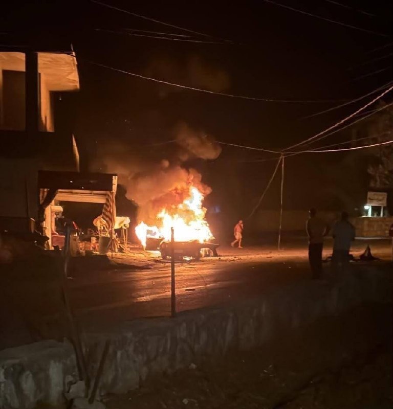 طيران الاحتلال يستهدف مركبة في كفر رمان جنوب لبنان