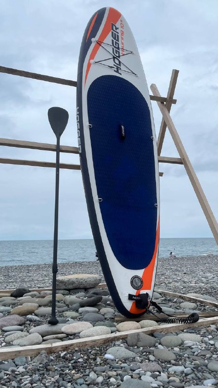 Продам большой сапборд 350 лари + насос в комплекте(+плавник с запасными крепежами), нагрузка до 200 — фото 1