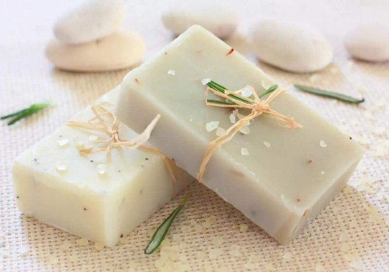 فرهنگسرای الهیه: 🔔#آموزشجلسه ثبت نام و معارفه دوره آموزشی تخصصی ساخت انواع صابون 🤩🤩 🔸️🔸️ سرفصل ها آموزشی 👇👇🌱 آموزش شناخت روغن ها در ساخت 