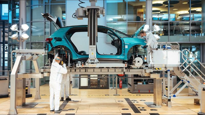 Volkswagen закрывает завод в Дрездене 3