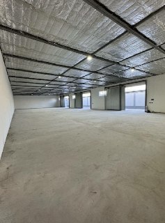 Продаётся 1 250 м² производственный цех.