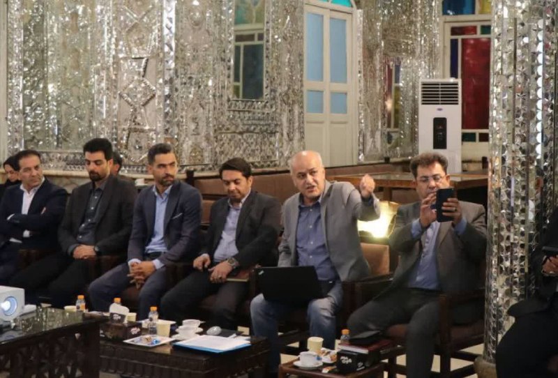 پایگاه خبری عصر سبزوار: 🔺طراح و مجری یادمان ابوالفضل بیهقی معرفی شد🔹نشست هماهنگی اجرای طرحهای یادمانی مفاخر کشور با محوریت یادمان ابوالفضل بیهقی
