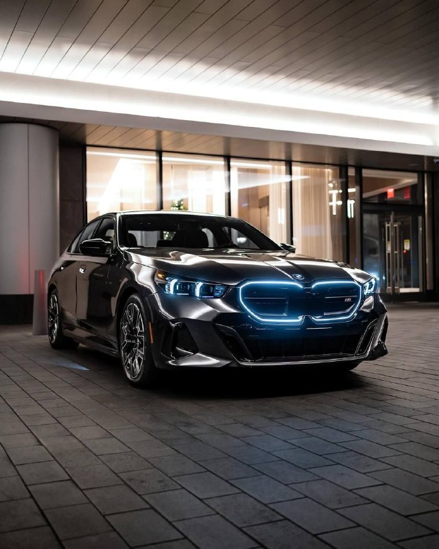 BMW i5 G60