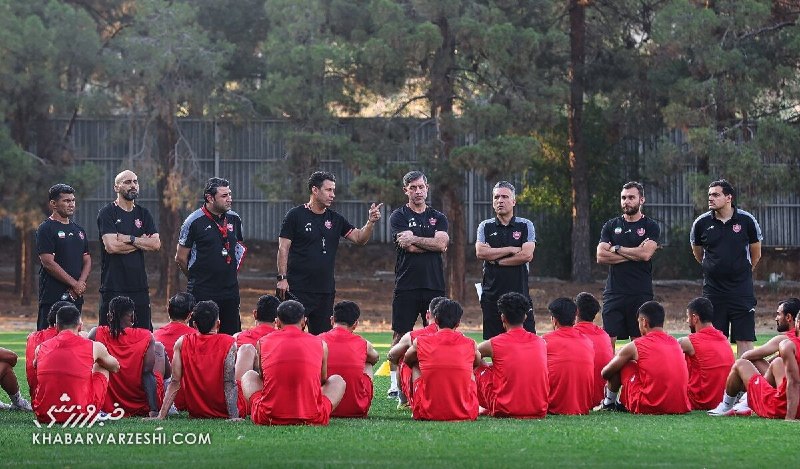 خبرورزشی: 🔴 مایلی کهن: مگر باشگاه پرسپولیس چاله میدان است که آقایان آنجا دعوا می‌کنند؟/ آنقدر به داریوش اقبالی علاقه داشتم که به خ
