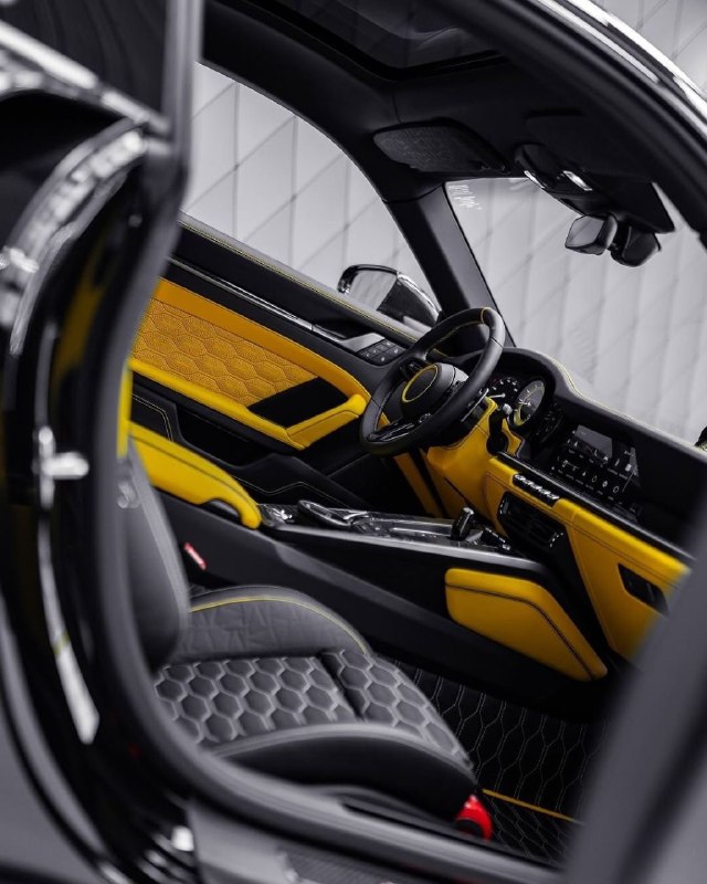 911 Turbo S Brabus Rocket 900 R 8