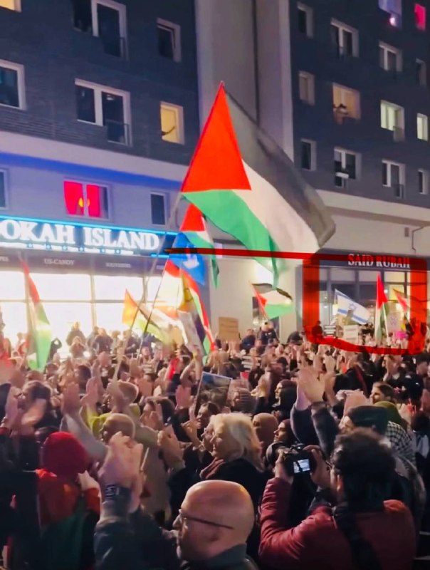 🇩🇪 Demonstrations have now broken out in Germany as well, most of them peacefully.