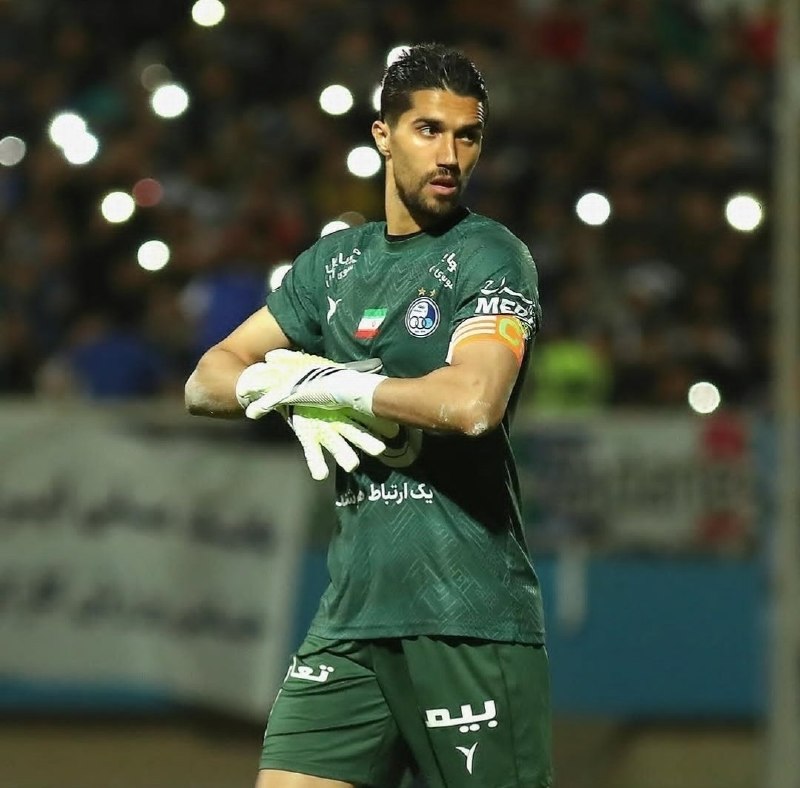 لیگ برتر | IrProLeague: ‼️عملکرد سید حسین حسینی دروازهبان سپاهان در بازی بزرگ: 45مسابقه،37 شکست، 5 برد، 3 مساوی.🇮🇷 Join → @IrProLeague ☜ 🇮🇷