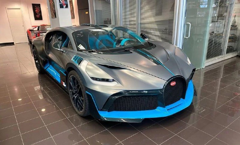 В России на продажу выставили Bugatti Divo за 1,12 млрд рублей 2