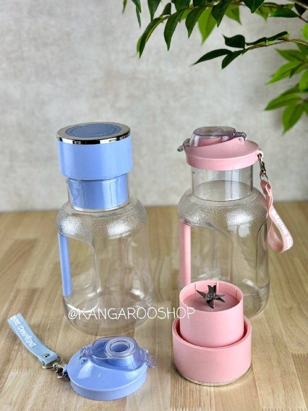 Kangarooshop: ⭐️ قمقمه همزن دار شارژی کوچک کد Z115🌸دارای شارژر🌸ابعاد : ۲۳*۸*cm۱۱🌸از جنس پلاستیک🌸دارای جعبه کادویی🌸دارای رنگبندی🌸📦۳۰ عد