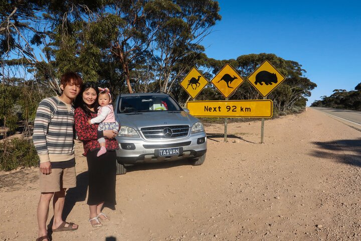 女兒的一歲生日禮物 開車環澳