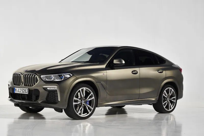 После ухода BMW из РФ в 2022 это должно было стать концом истории. Но, судя по с