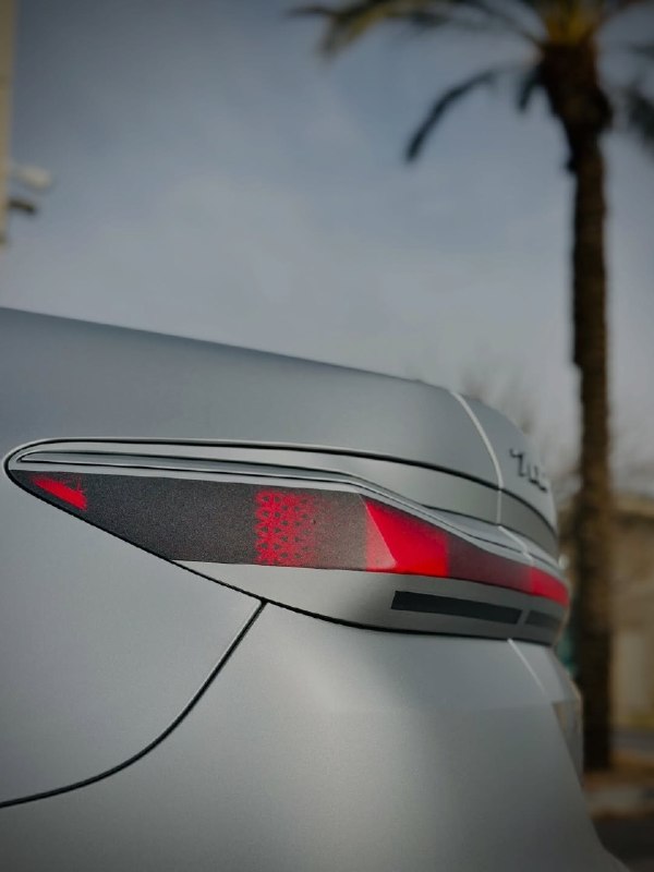 BMW 760 2