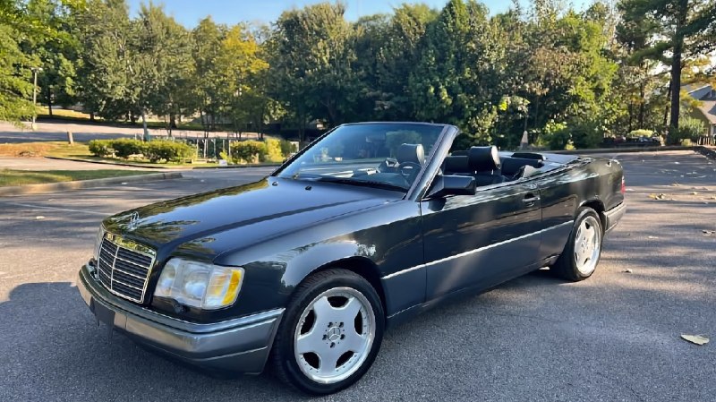 🚗💰 Сегодня мы поговорим о стильном и мощном кабриолете Mercedes E320 Cabriolet